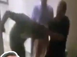 Singer Rahat Fateh Ali Khan was seen beating the servant with shoes.