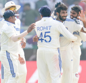 The Indian team defeated England by 106 runs in the second cricket test match and leveled the five-match series 1-1.