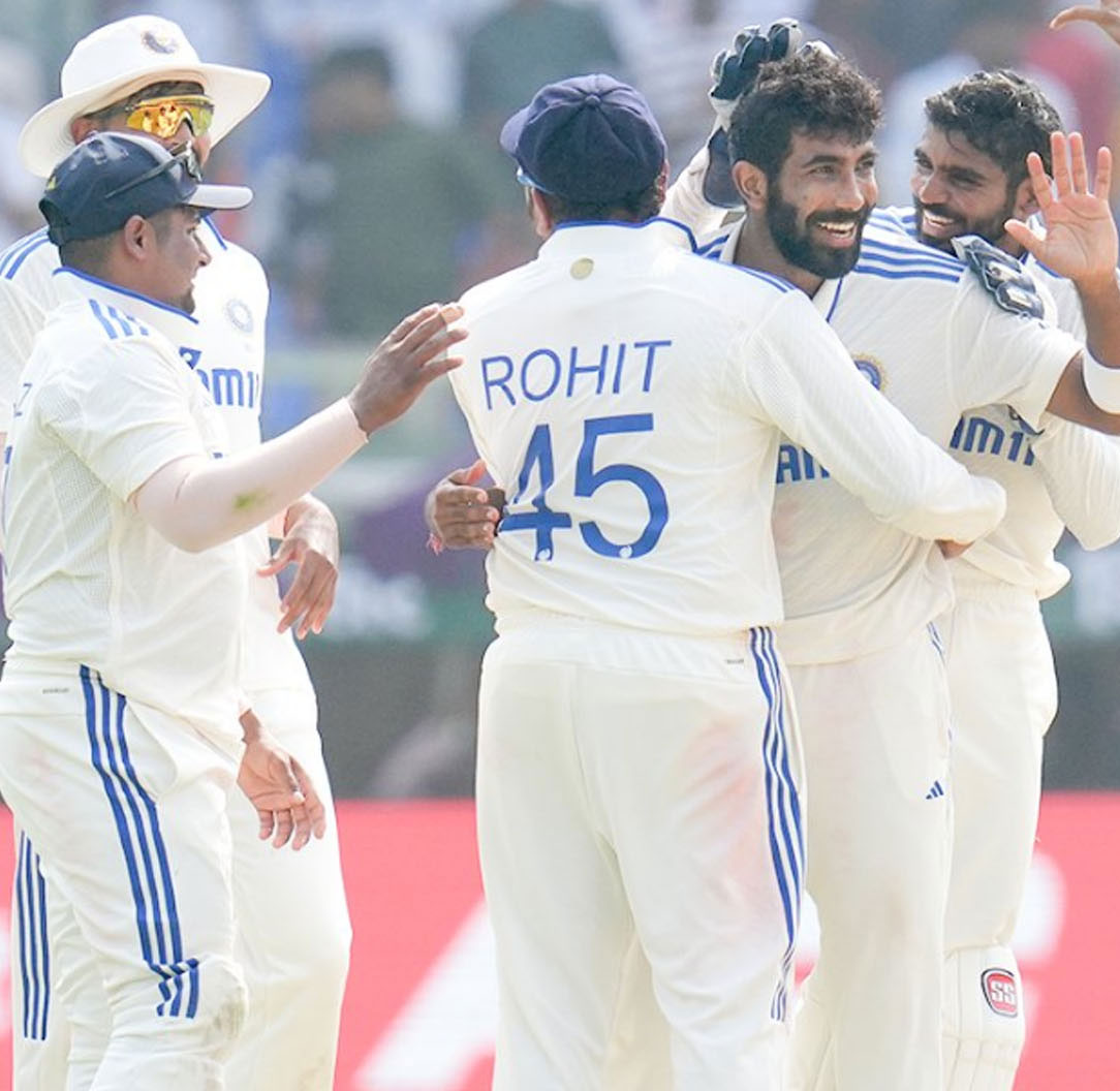 The Indian team defeated England by 106 runs in the second cricket test match and leveled the five-match series 1-1.