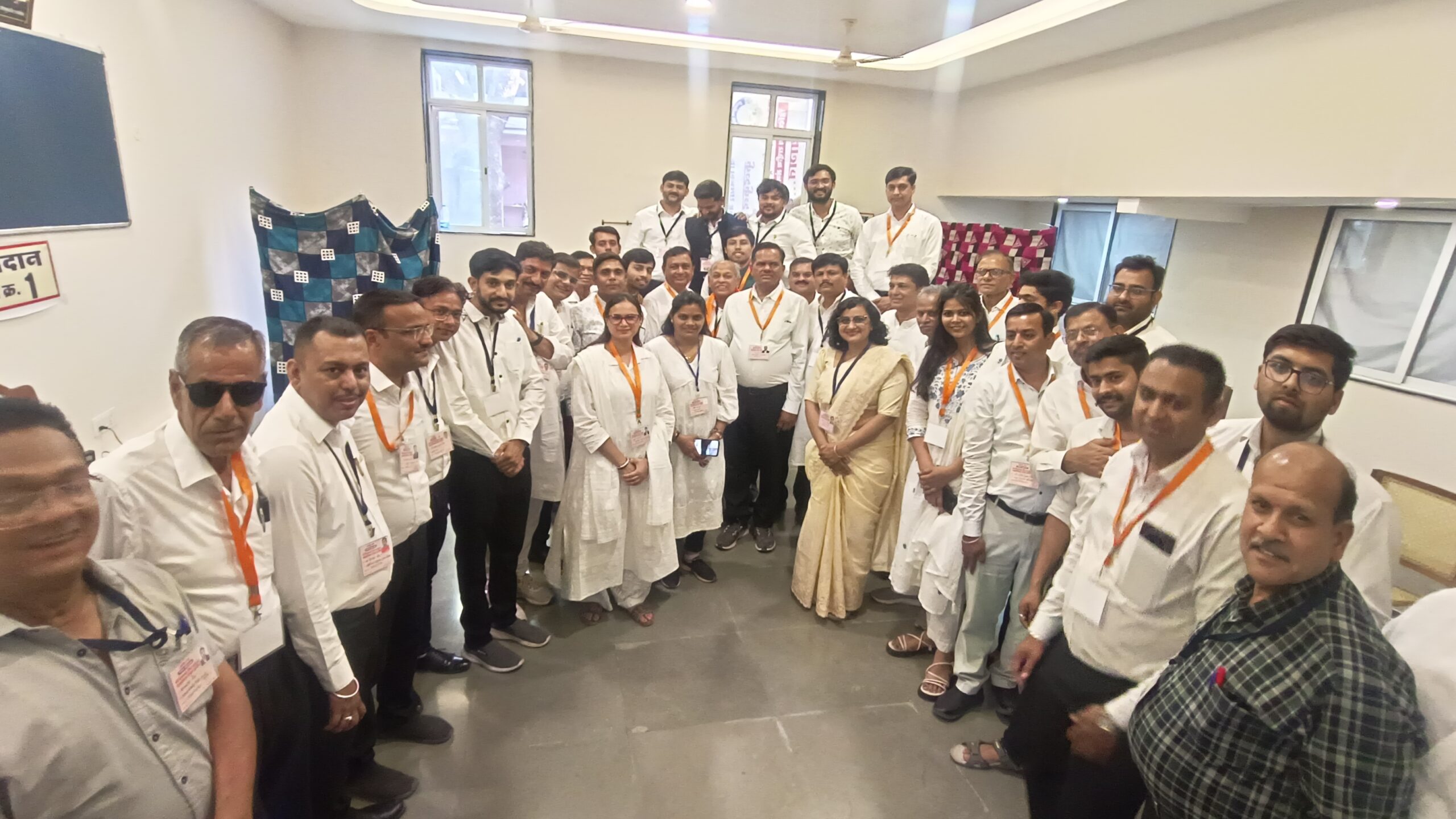 633 मतदाताओं ने अपने मतों का प्रयोग कर दिगंबर जैन समाज इंदौर के अध्यक्ष का चयन करेंगे !